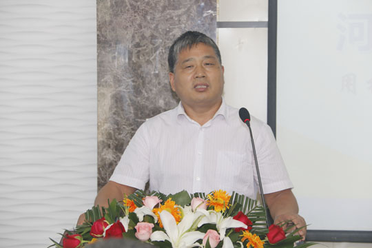 牧野區(qū)委常委、宣傳部長李懷選對分享者們的表現(xiàn)作點(diǎn)評